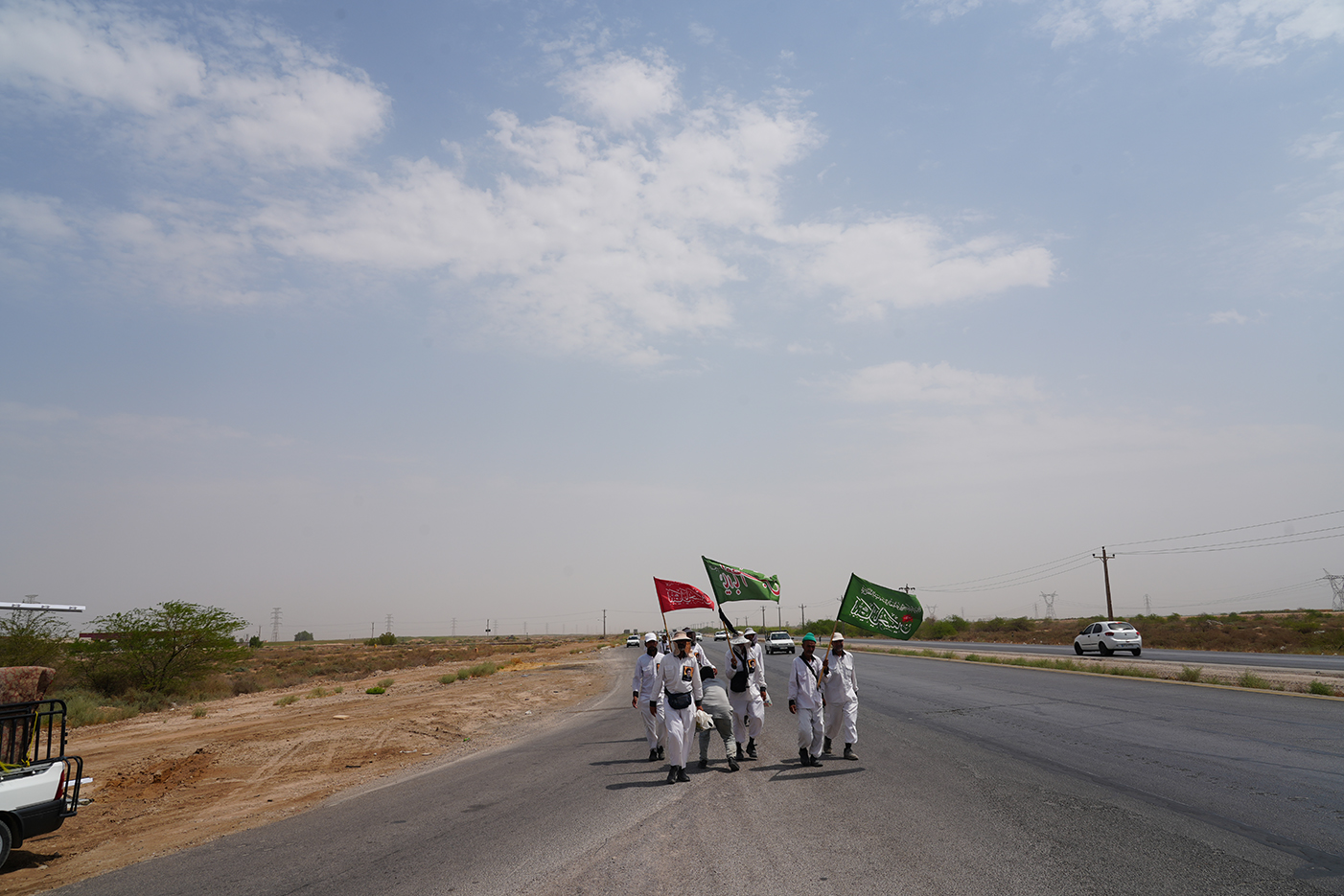 استقبال کارکنان شرکت آبان بسپار توسعه از کاروان پیاده مشهد تا کربلا استقبال کارکنان شرکت آبان بسپار توسعه از کاروان پیاده مشهد تا کربلا