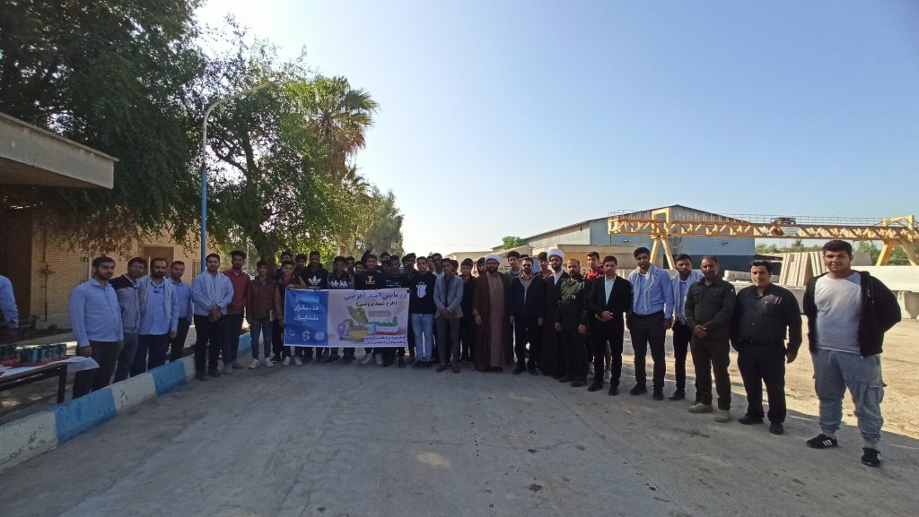 بازدید علمی دانش آموزان شهرستان کارون از شرکت آبان بسپار توسعه