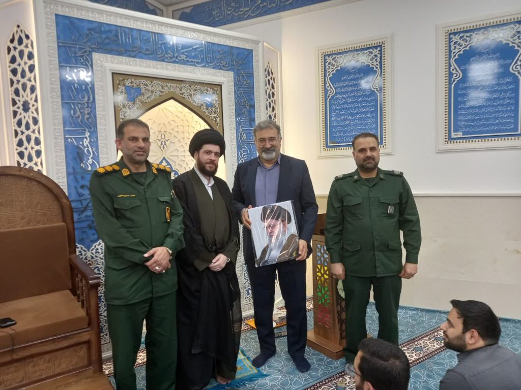تقدیر فرمانده سپاه شهرستان کارون از مدیرعامل شرکت آبان‌بسپار توسعه