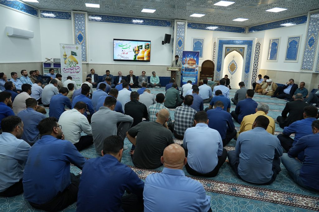 برگزاری مراسم ولادت امام رضا(ع) و تجلیل از کارگران نمونه شرکت آبان‌بسپار توسعه
