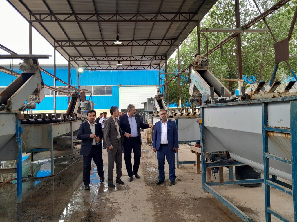 بازدید مدیرکل صنعت، معدن و تجارت استان خوزستان از شرکت آبان بسپار توسعه بازدید مدیرکل صنعت، معدن و تجارت استان خوزستان از شرکت آبان بسپار توسعه